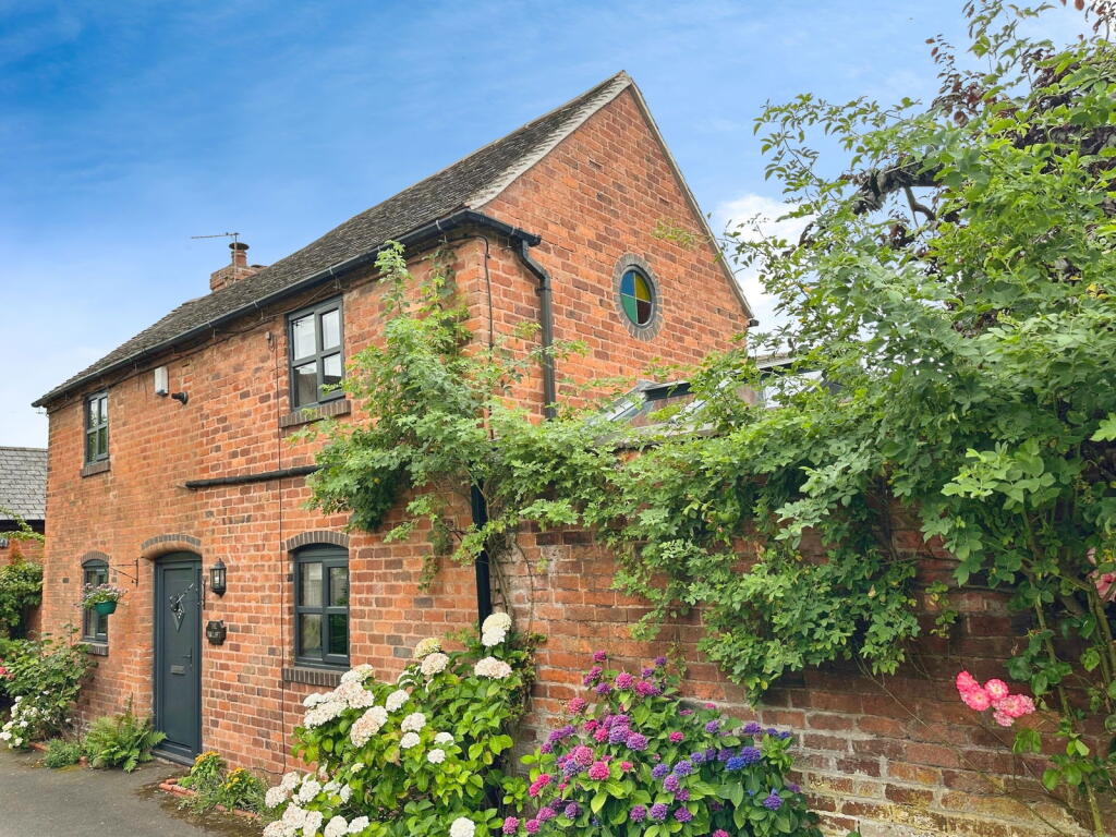 2, Stockwell End, Wolverhampton, WV6 9PH photo 3
