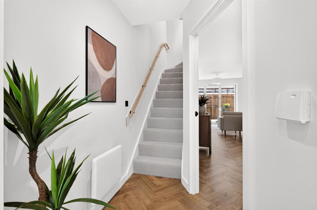 House in Stockport - View 5