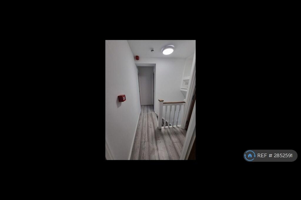 Additional image 10 of Branch Road, St Albans, AL2