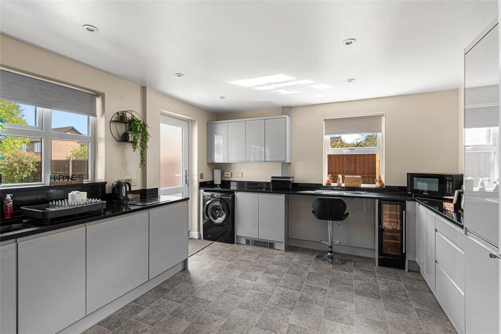 Wessex Close, Quarrington, Sleaford, Lincolnshire, NG34 - View 3
