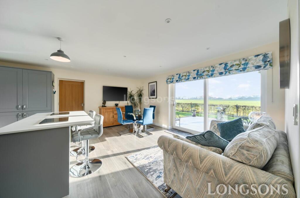 House in Breckland, Watton - View 5