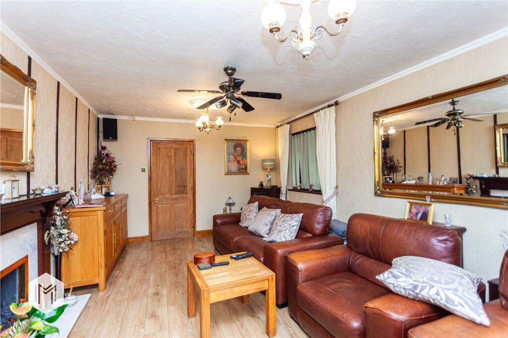 Moorside Road, Tottington, BL8 photo 3