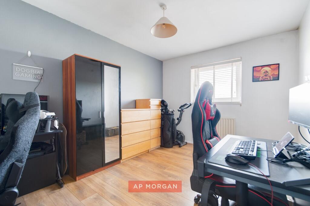Apartment in Birmingham, West Midlands - View 4