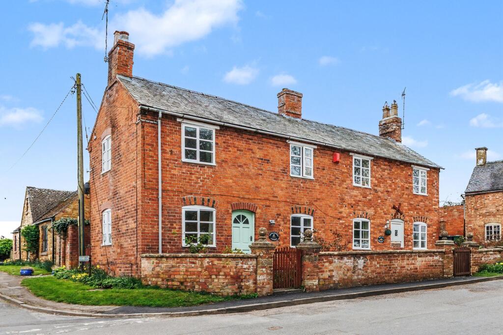 Main image of property: Front Street, Ilmington, CV36