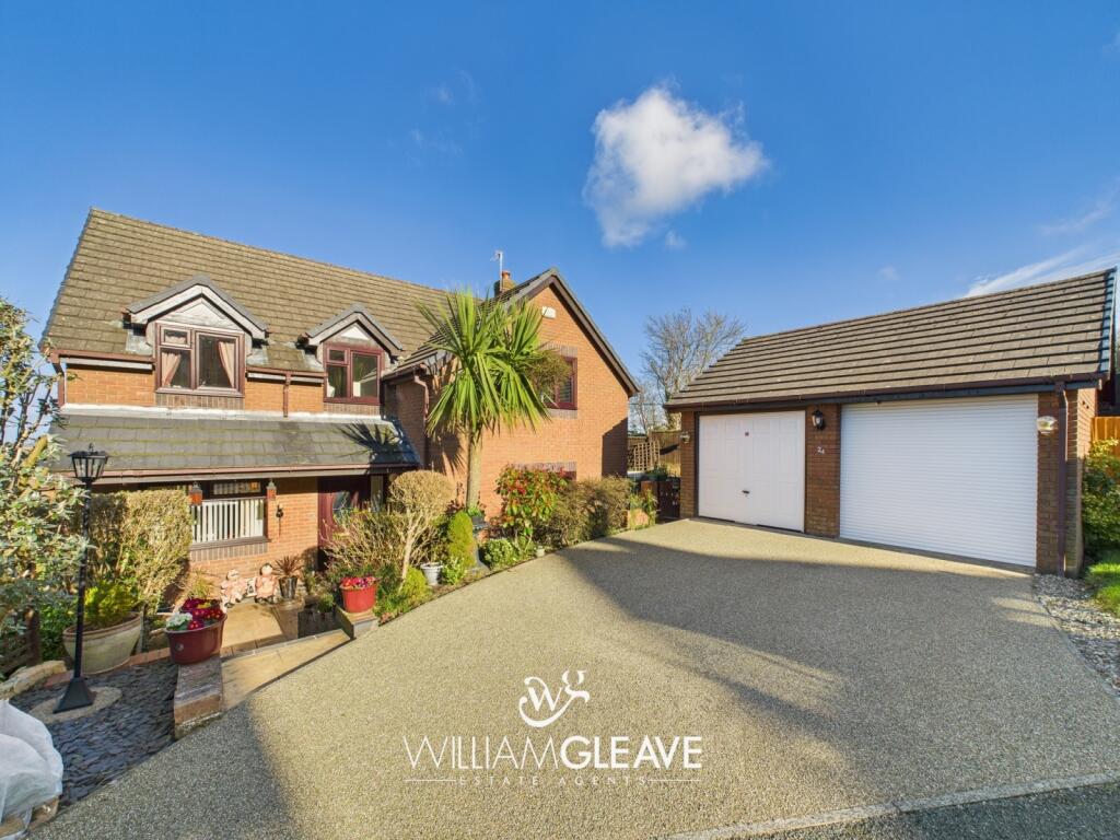 5-bed detached on Coed Y Fron, Holywell, Flintshire, CH8, £400,000