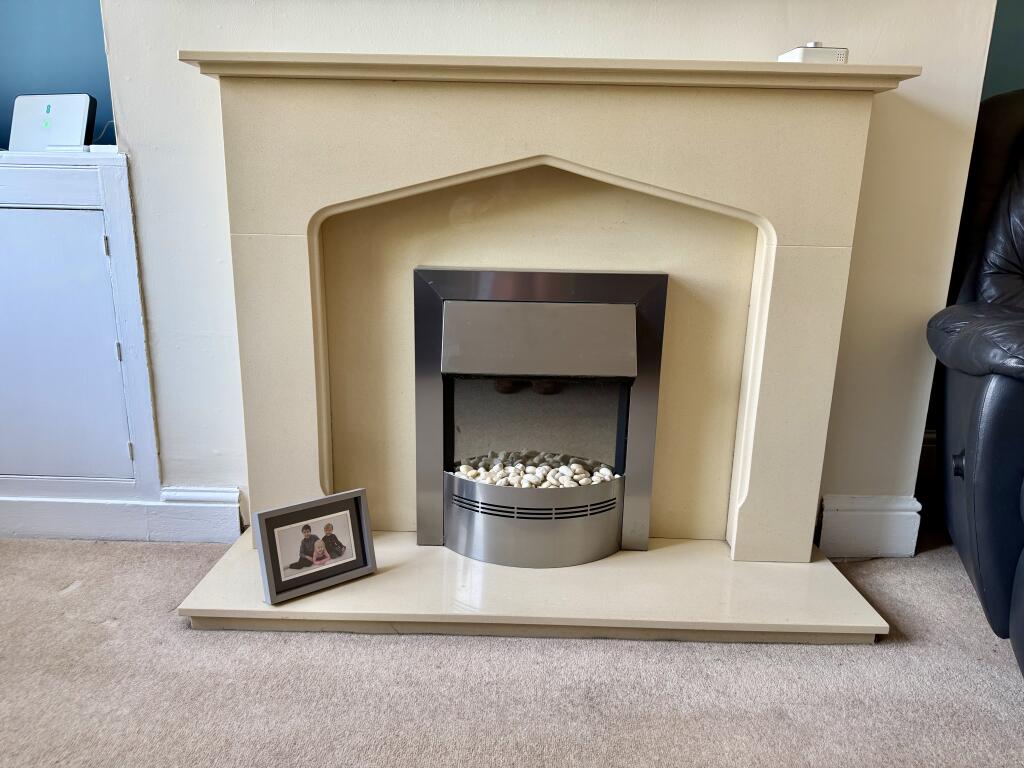 Moorland Road, Woodsmoor photo 4