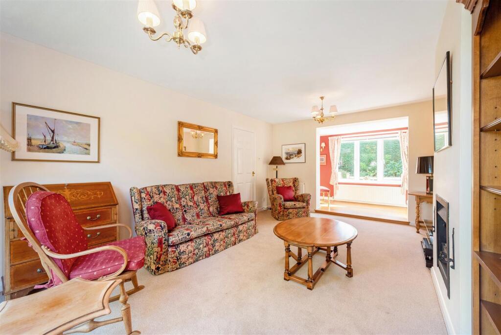 House in Portsmouth - View 3