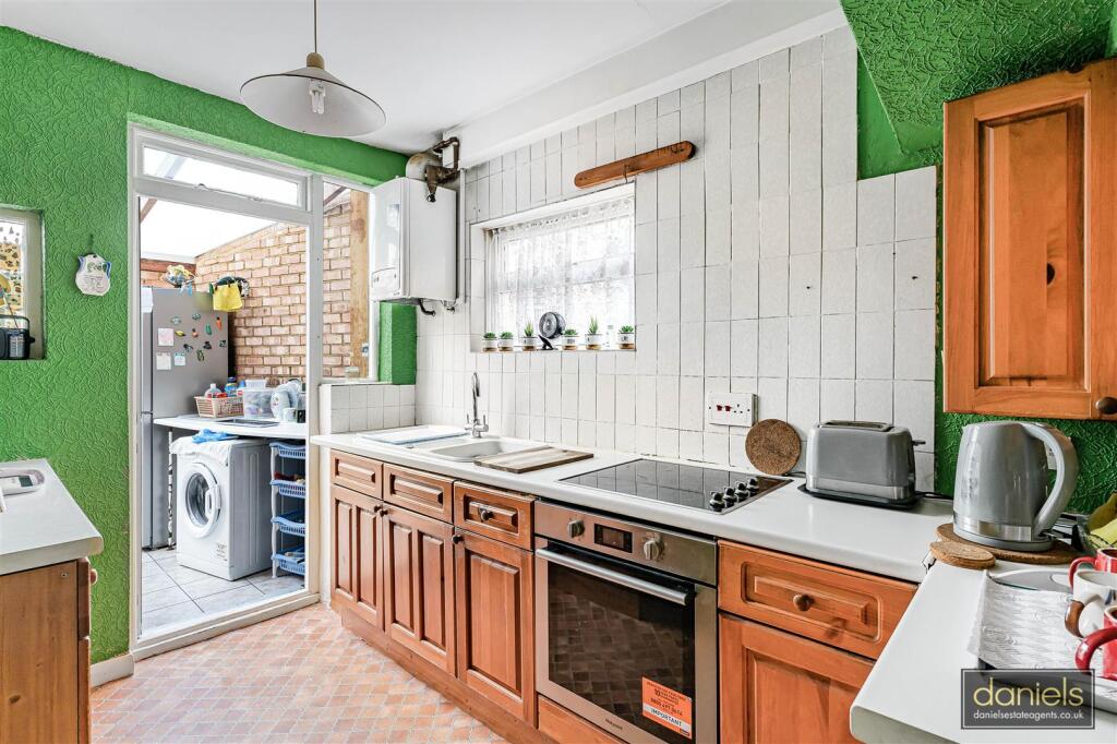 House in London - View 3