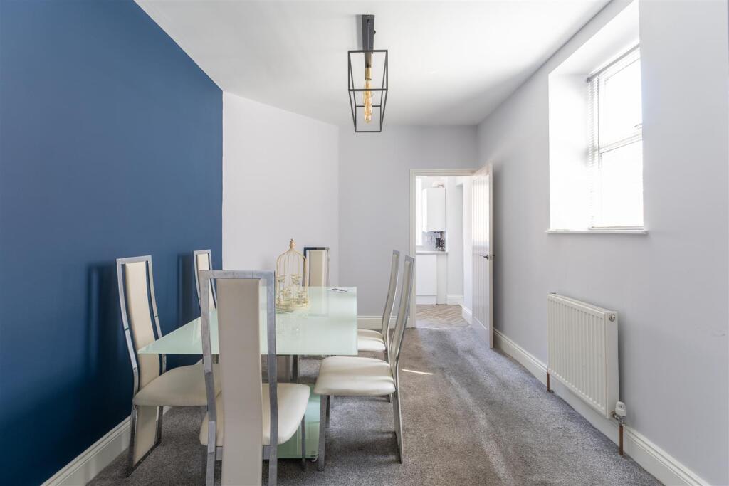 House in Newcastle upon Tyne - More