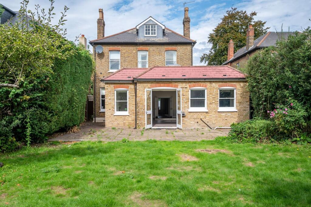 House in London - View 3