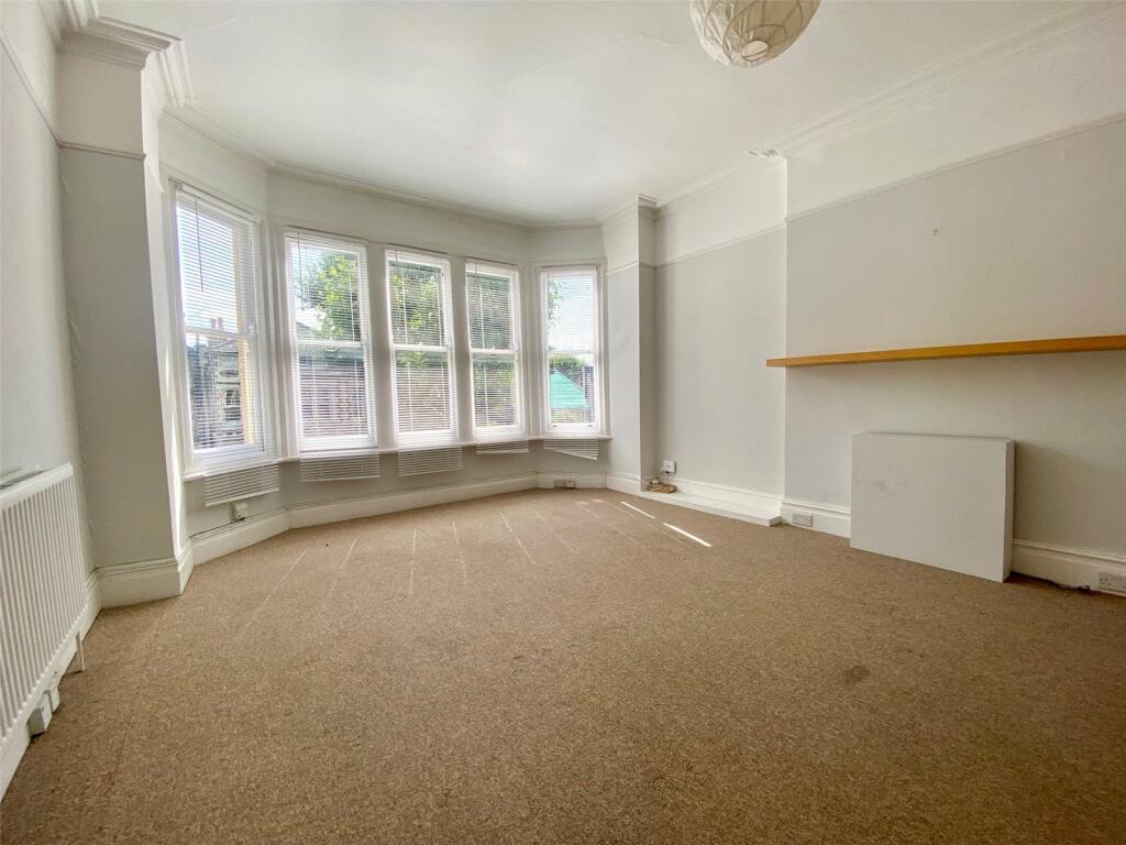 Apartment in Bristol, Redland - View 4