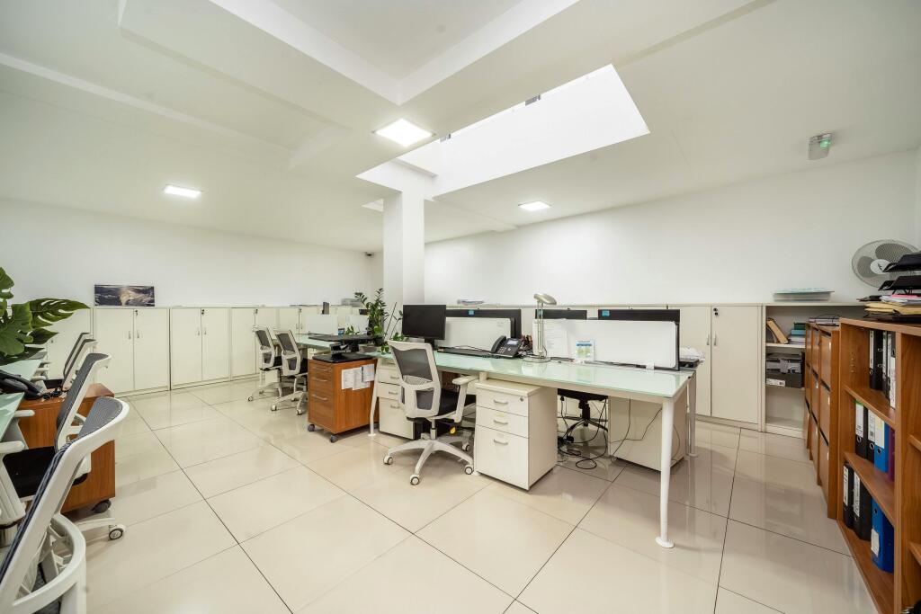 7072 Great Suffolk Street Office 4 Copy.jpg