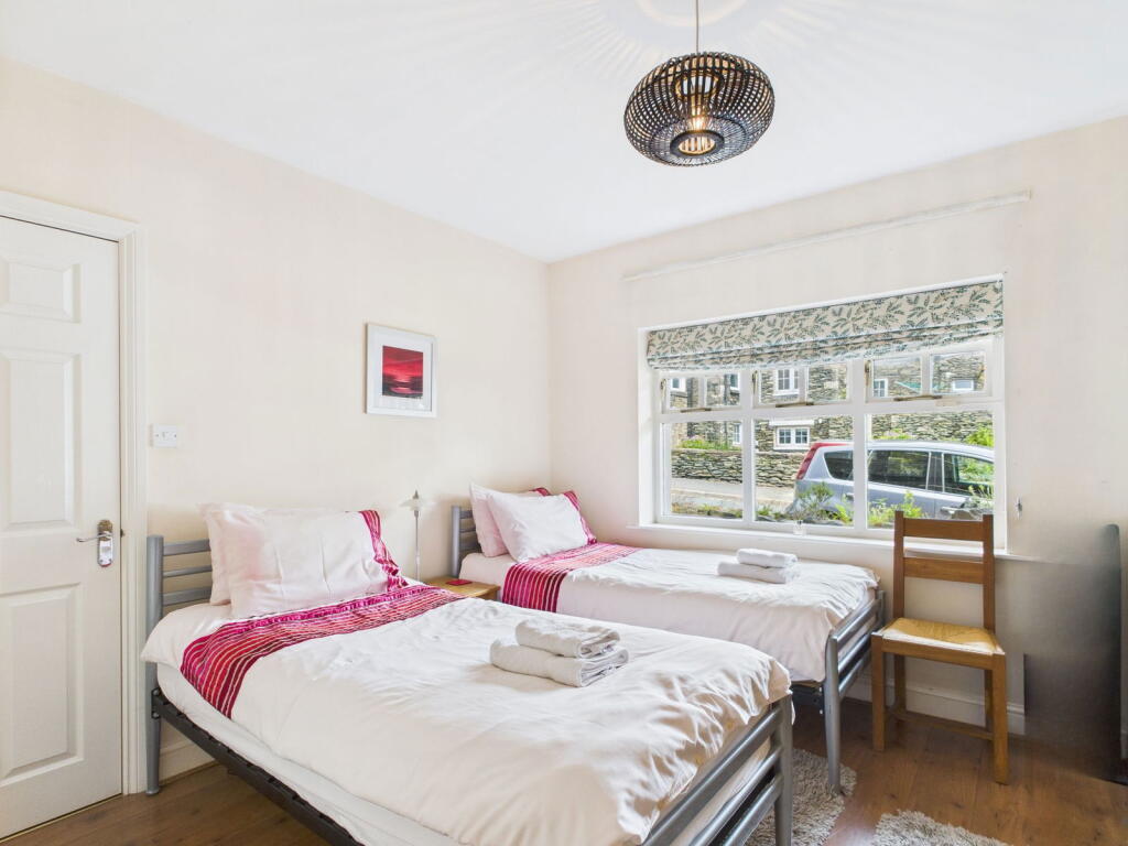 The Old Stables, 2 Park Road, Windermere, Cumbria, LA23 2AW photo 3