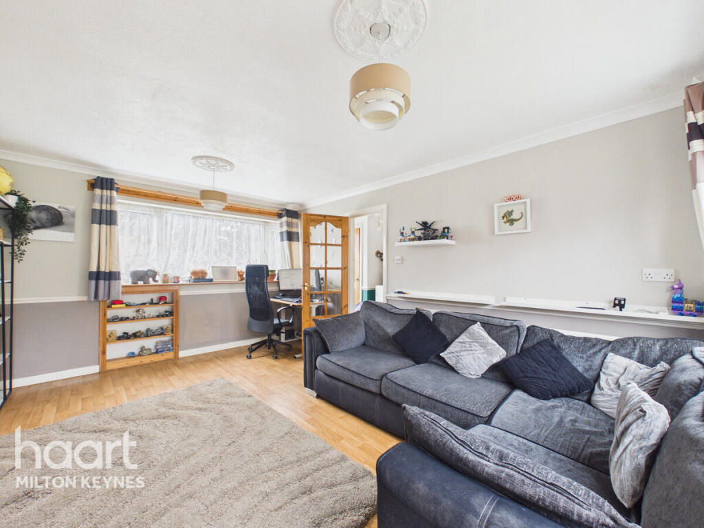 House in Milton Keynes - View 3
