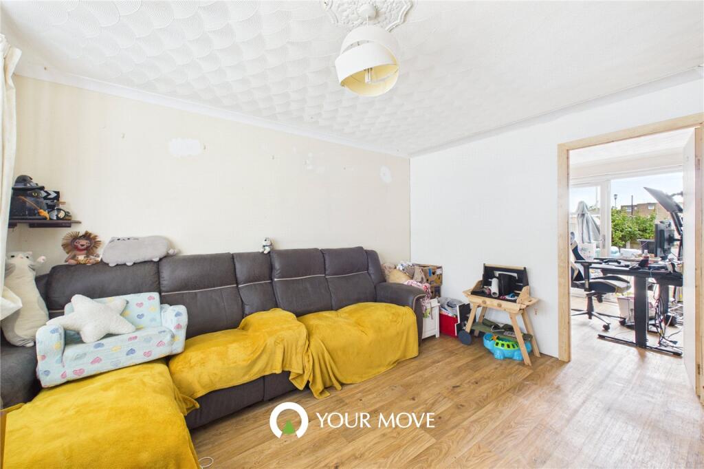 House in Great Yarmouth, Shrublands, Bradwell - More