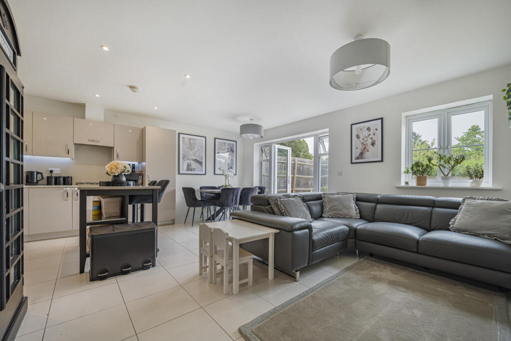 House in Tonbridge - View 4