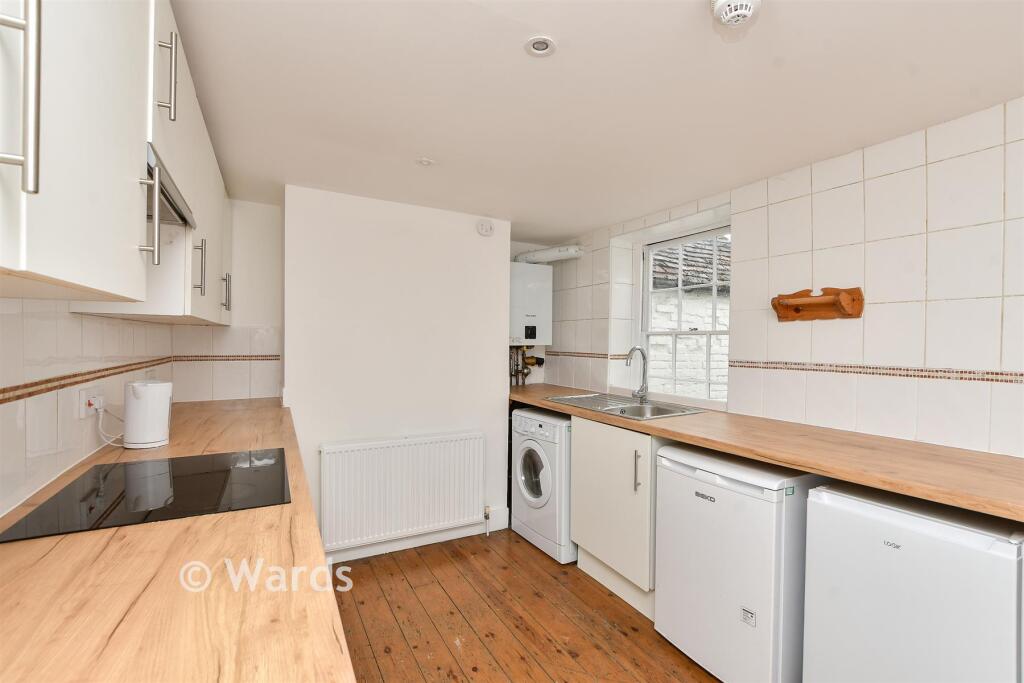 House in Canterbury - View 4