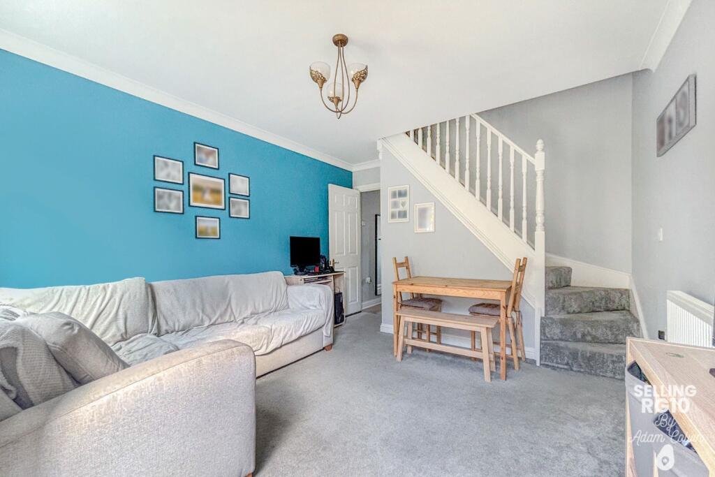 House in Reading, Charvil - View 2