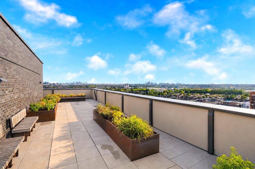 Apartment in London - View 2