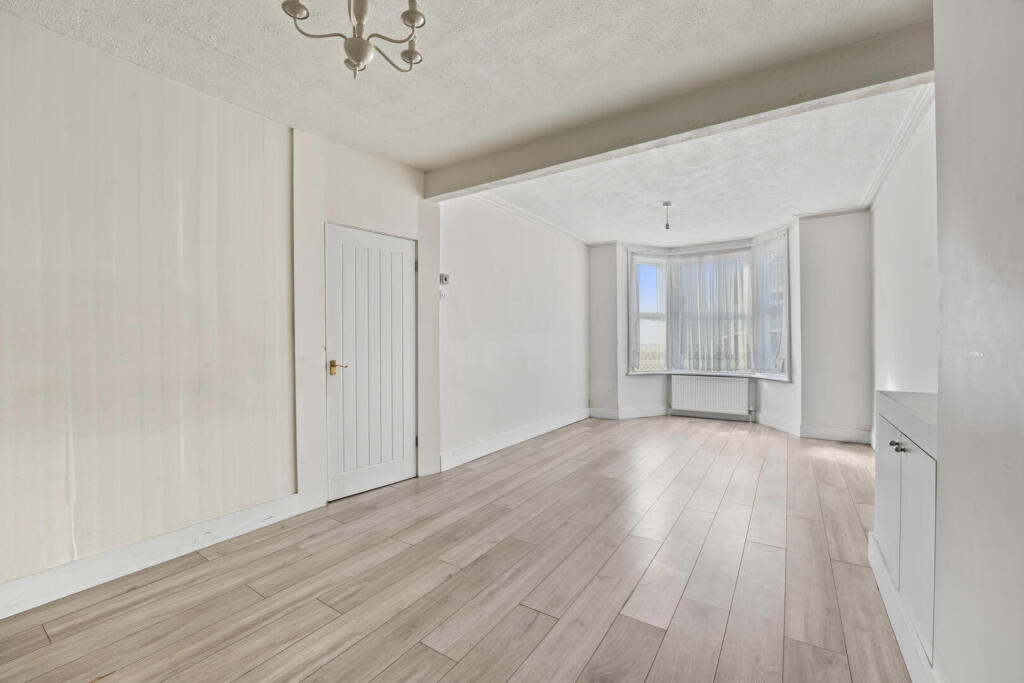 House in London - View 4
