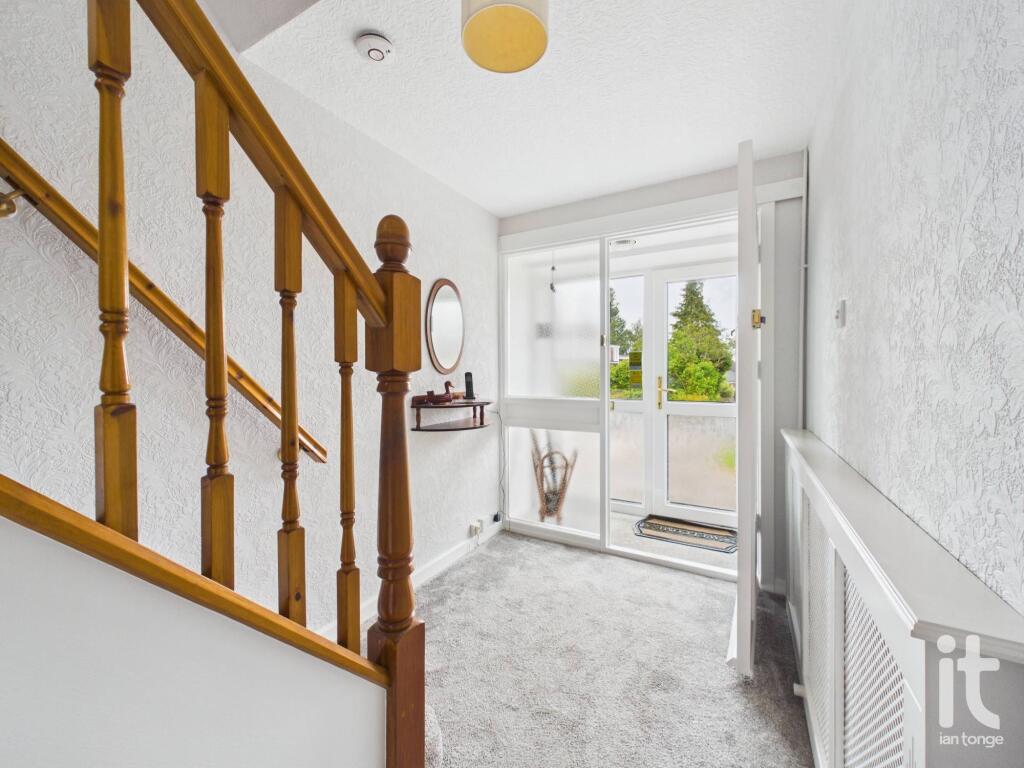 House in Stockport - View 4