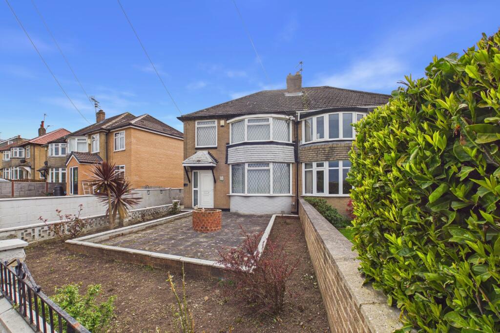 3-bed semi-detached on Austhorpe Lane, Leeds, West Yorkshire, LS15, £260,000