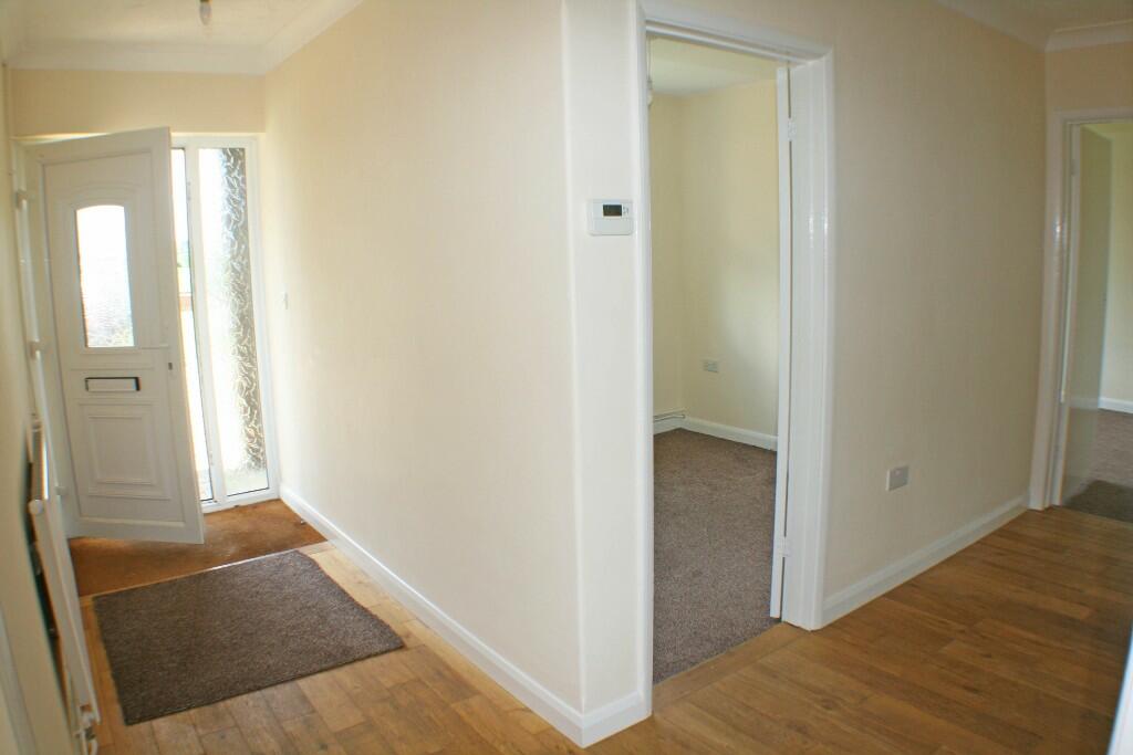 House in Brandon - View 4