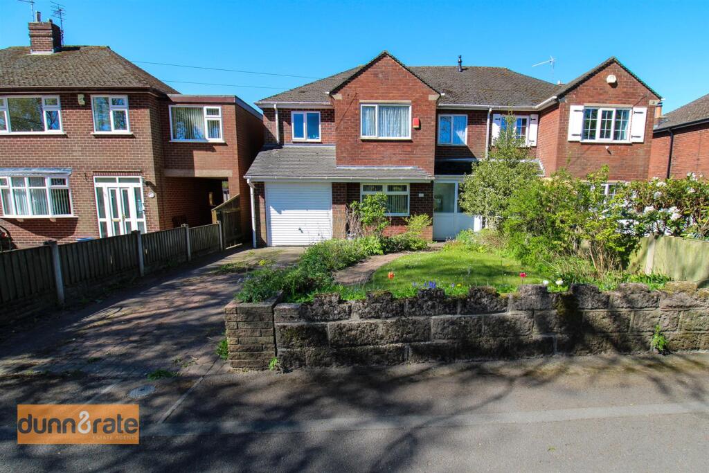 Main image of property: Turnhurst Road, Packmoor, Stoke-On-Trent