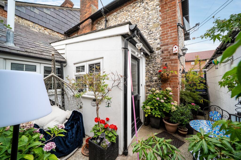 House in Salisbury - View 4