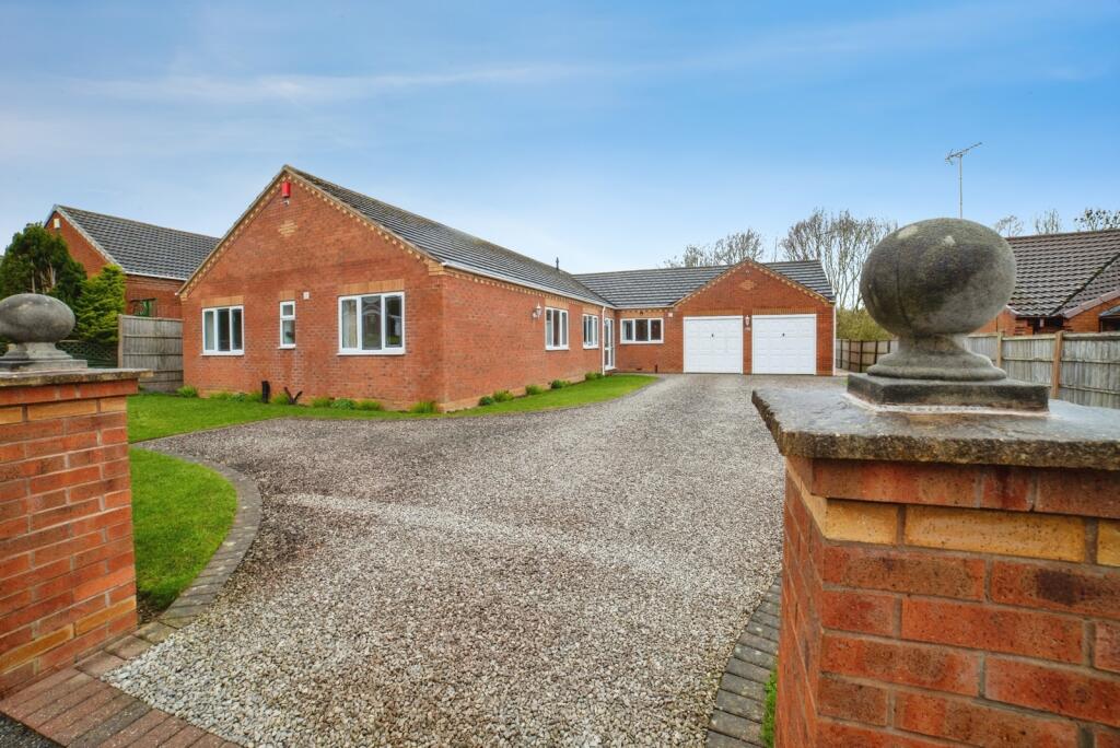 Main image of property: Ashland Road West, SUTTON-IN-ASHFIELD, Nottinghamshire, NG17