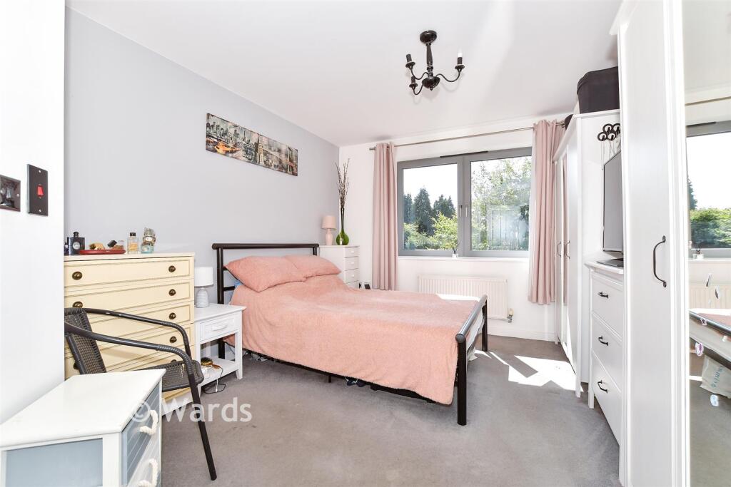 Apartment in Maidstone, Loose - View 5