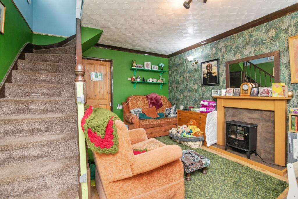 Additional image 3 of Arundel Drive, OLDBURY, West Midlands, B69