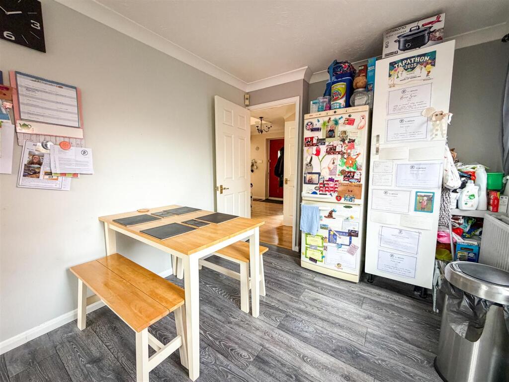 House in Clacton-on-Sea, Great Clacton - More