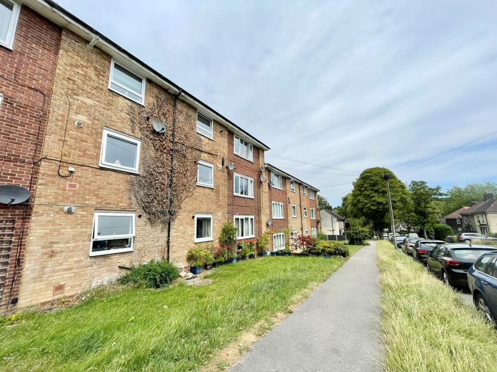 Main image of property: Green Oak Road, Sheffield, S17 4FQ