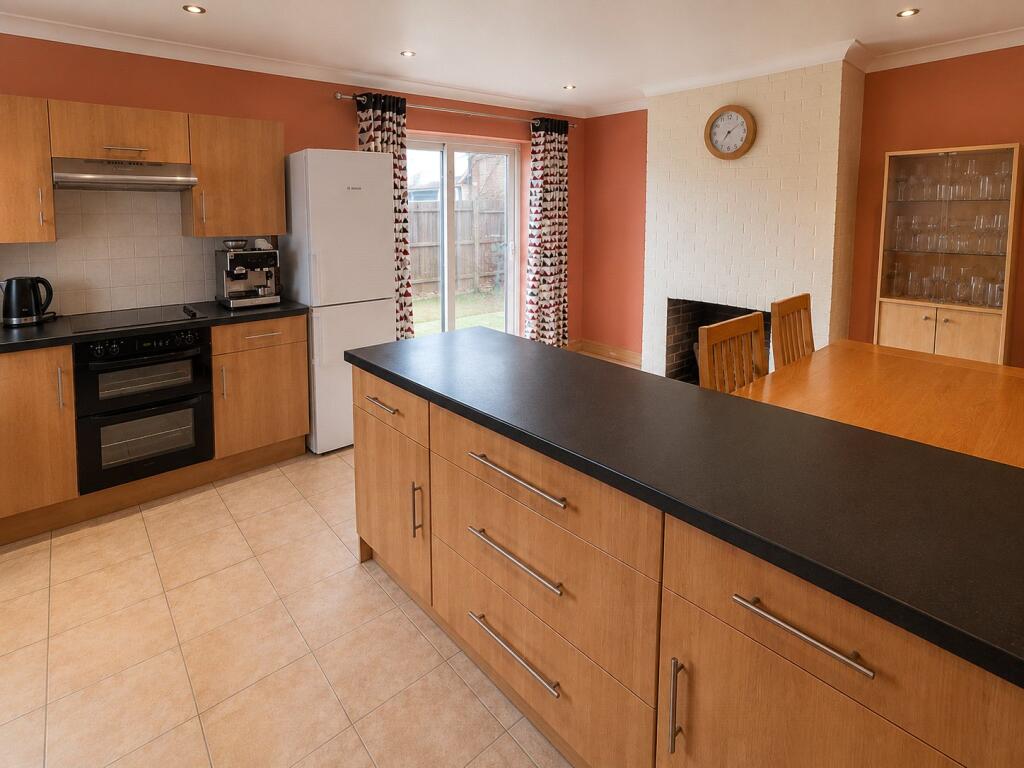 House in Guildford - View 3