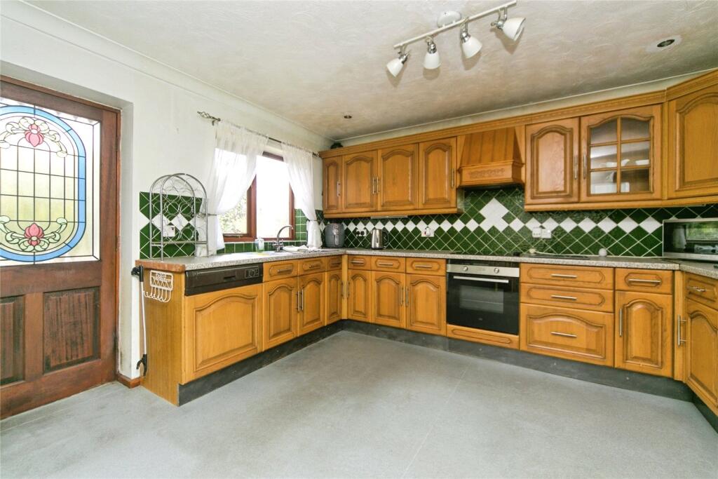 Cae Rhos, Brynteg, Benllech, Isle Of Anglesey, LL78 - View 5