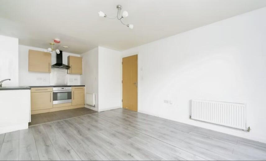 Apartment in St Helens - More