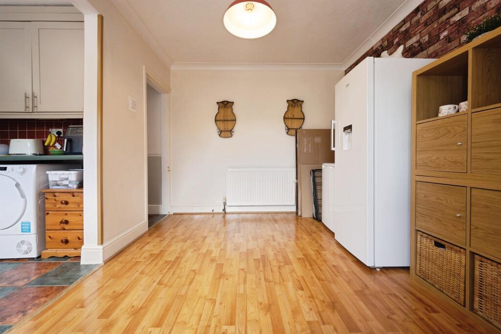House in Luton - More