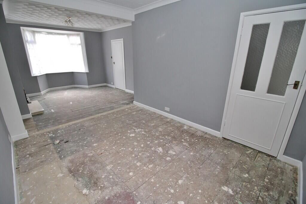 House in Portsmouth - View 2