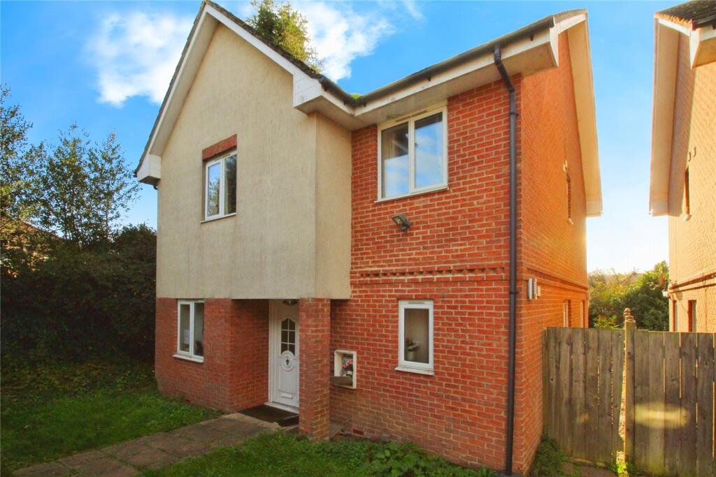 Main image of property: Glebe Close, Hemel Hempstead, Hertfordshire, HP3