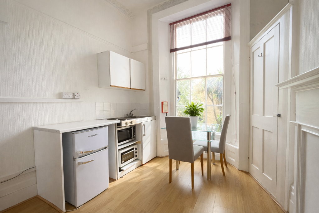 Studio flat for rent