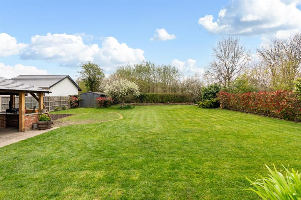 Additional image 2 of Burnham Green Road, Welwyn