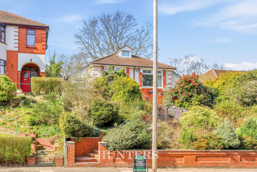 Main image of property: Manchester New Road, Alkrington, Manchester, M24