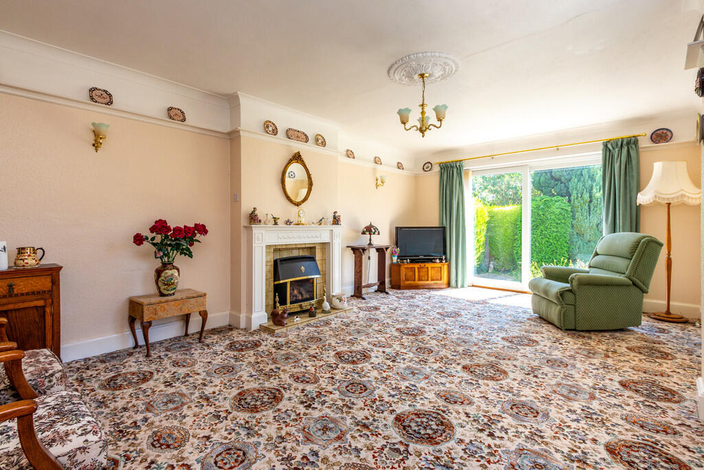 House in Rushden, North Northamptonshire - View 5