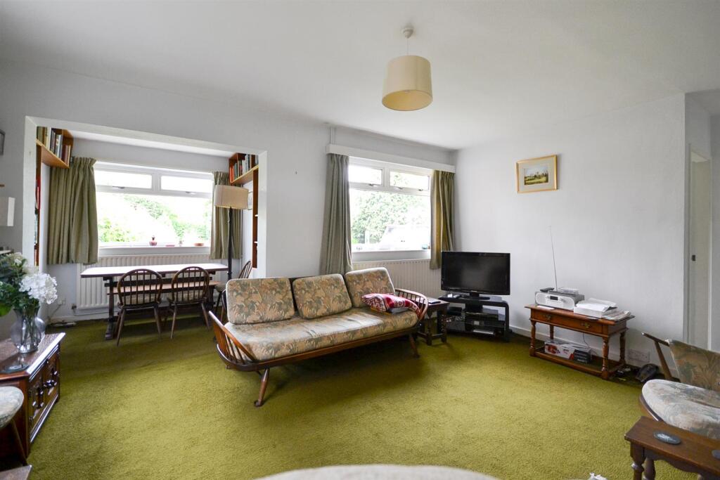 House in Southwell - View 3