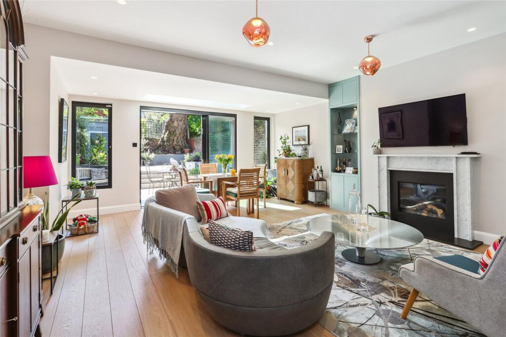 Main image of property: Cathcart Road, Chelsea, SW10