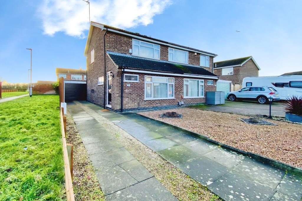 2-bed semi-detached on Dalley Close, Syston, LE7, £250,000