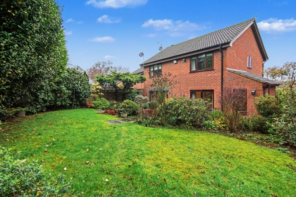 Juniper Drive, Coventry, CV5 photo 4