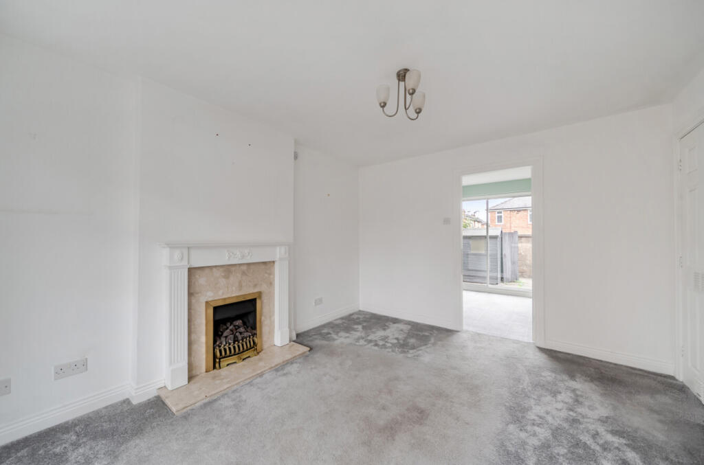 House in Beverley, East Riding of Yorkshire - View 2