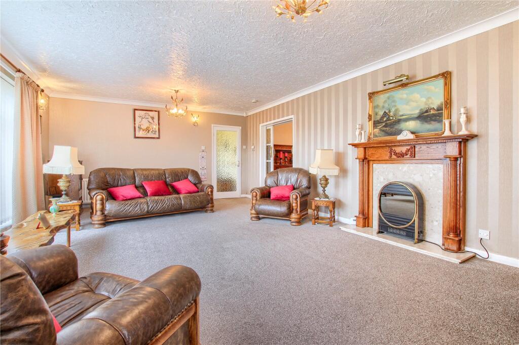 Clyde Gardens, Wolviston Court photo 2